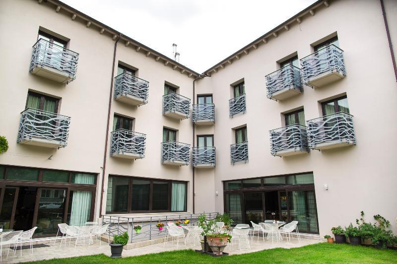 Kalavrita Canyon Hotel & Spa Ngoại thất bức ảnh